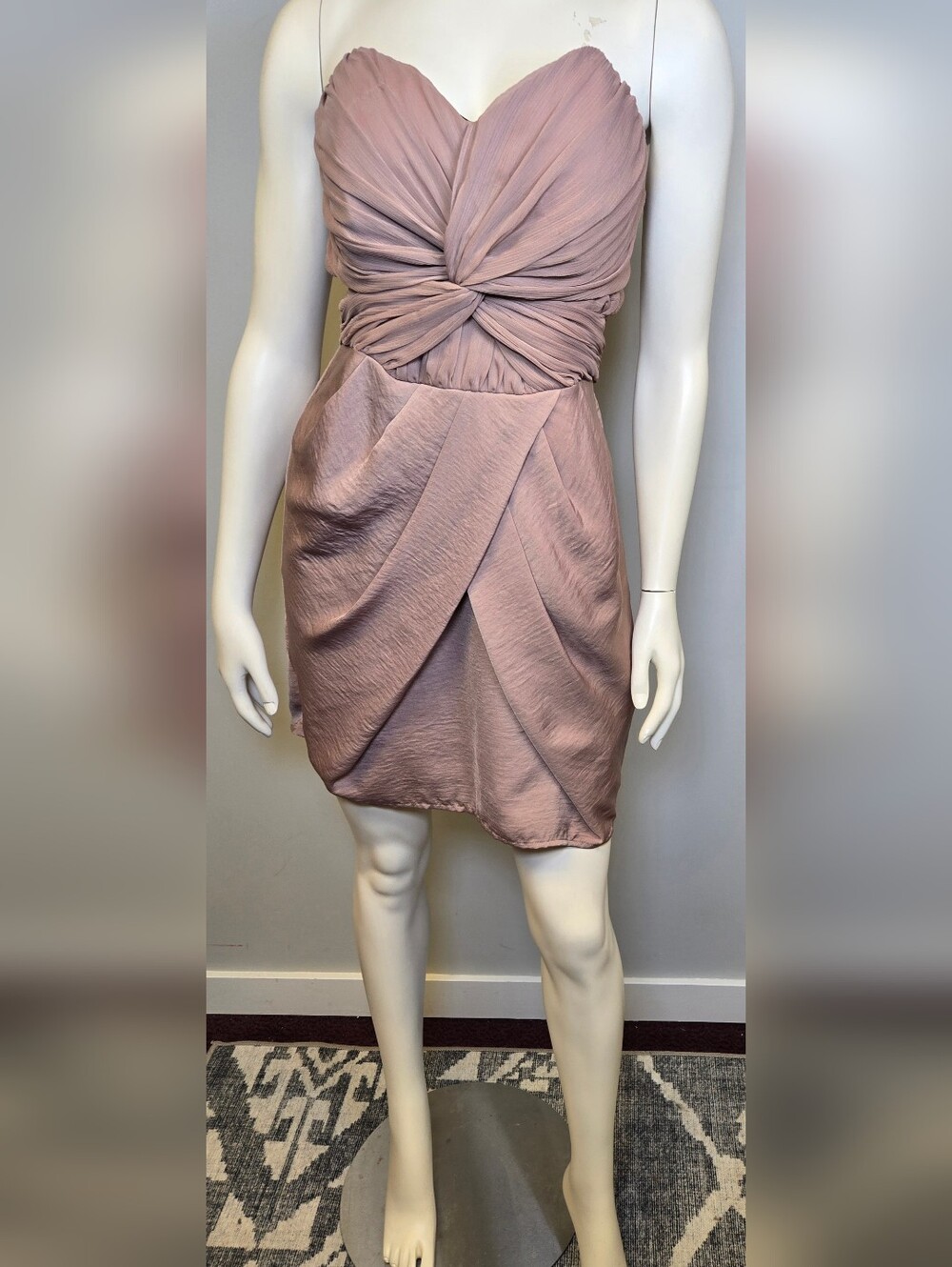 Kismet Blush Champagne Strapless Sweetheart Cocktail Mini Dress Size M